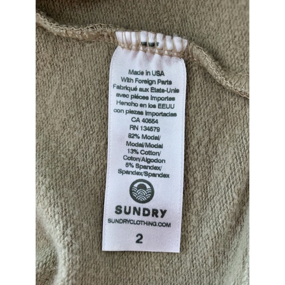 𝅺nwt Sundry Balloon Sleeve Sweatshirt in Color Clay Size Medium - Picture 11 of 11